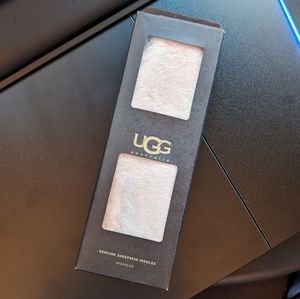 UGG Genuine Sheepskin Insoles NWT Sz 7